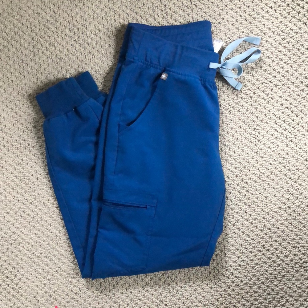 FIGS jogger scrub bottoms